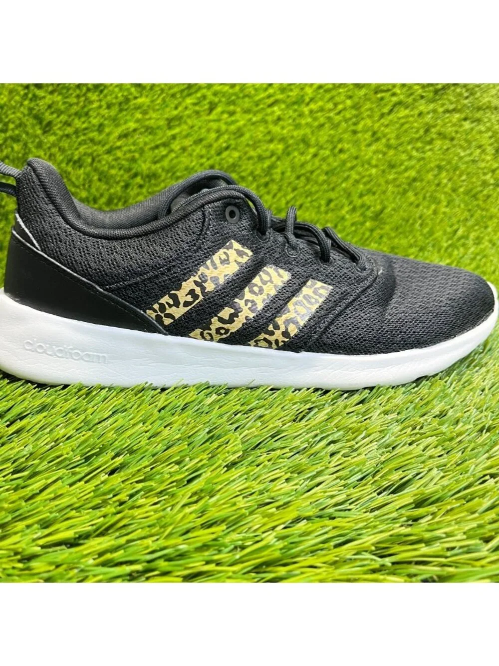 Adidas QT Racer 2.0 Cheetah Print Womens Size 8.5 Black Running Shoes Sneakers